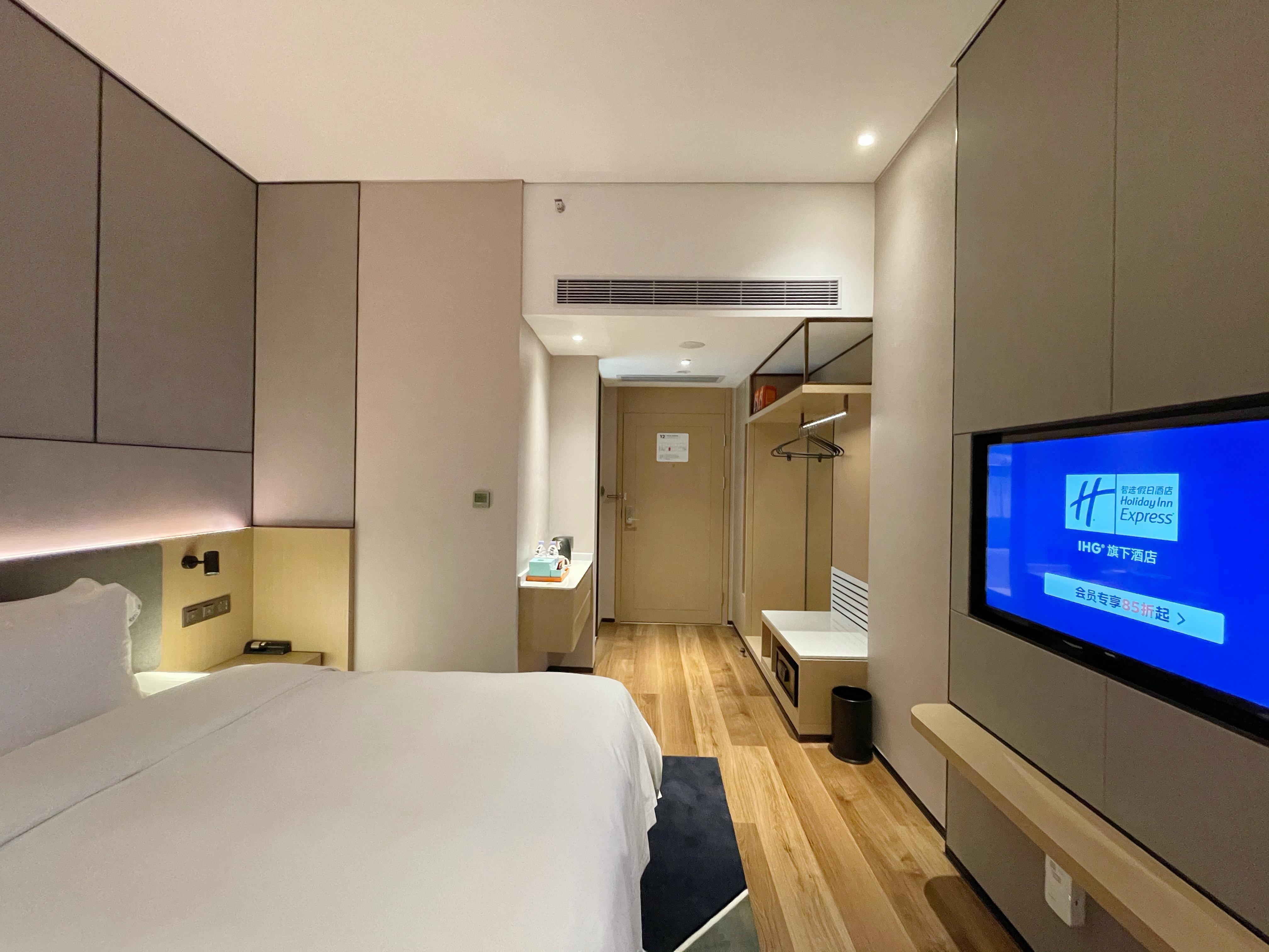 Holiday Inn Express Shenzhen Longhua By Ihg Dış mekan fotoğraf